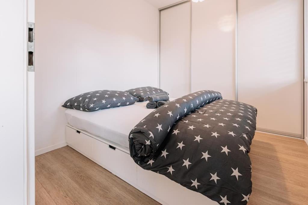 Stylish Apartment Retreat Bratislava Luaran gambar