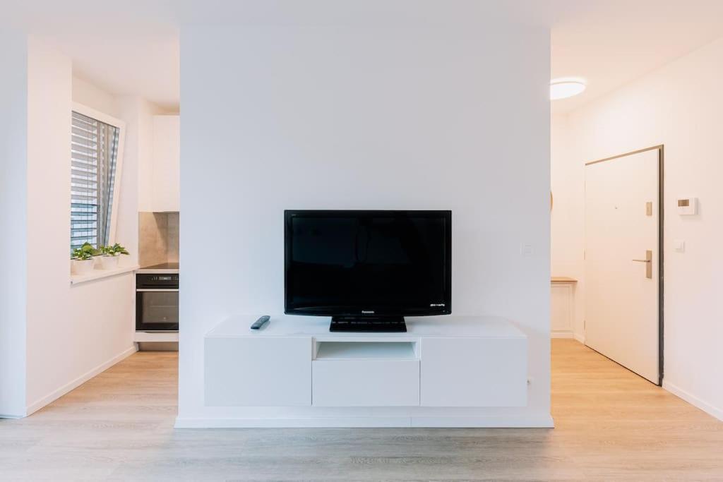 Stylish Apartment Retreat Bratislava Luaran gambar
